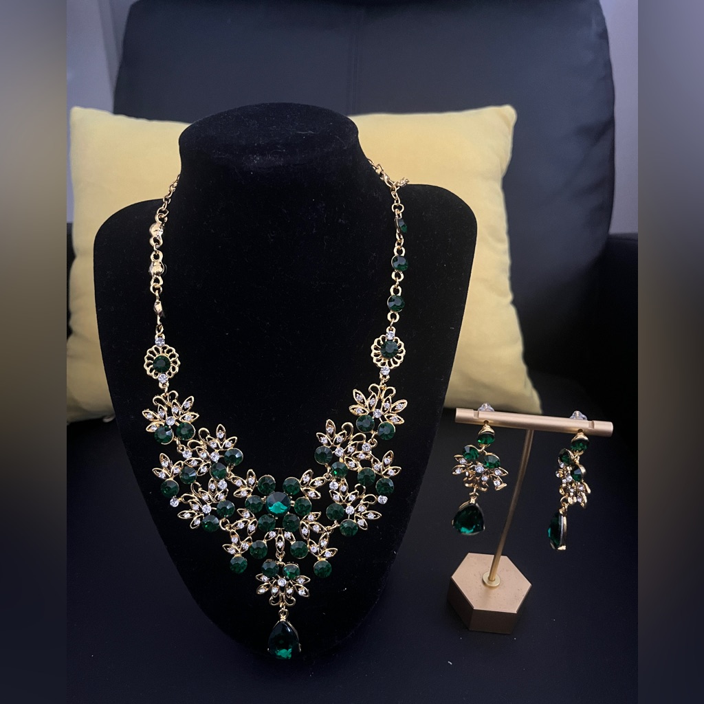 Emerald Set